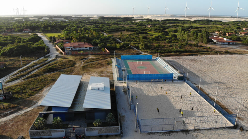 Área e espaço instituição janela para o mundo
