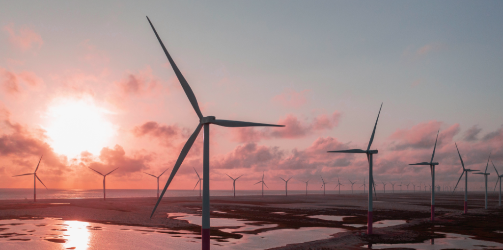 Parque de aerogeradores de energia eólica. Conferência do Clima (COP): o papel do Brasil no combate às mudanças climáticas COP-28